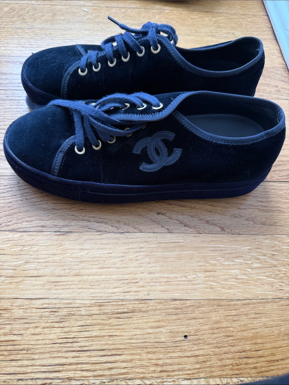 CHANEL Black Velvet Platform Low-Top Sneakers with Tonal CC